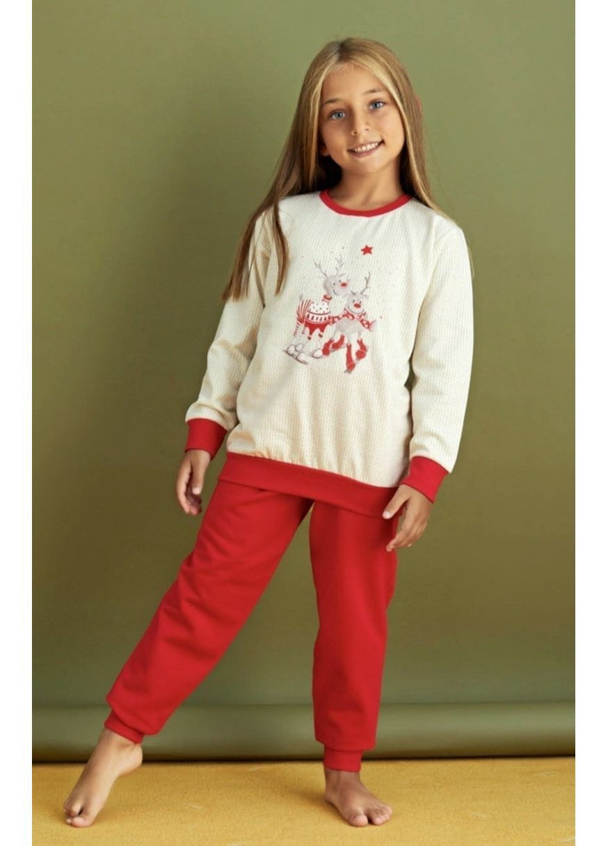 Молочна зимня піжама Kazan 247