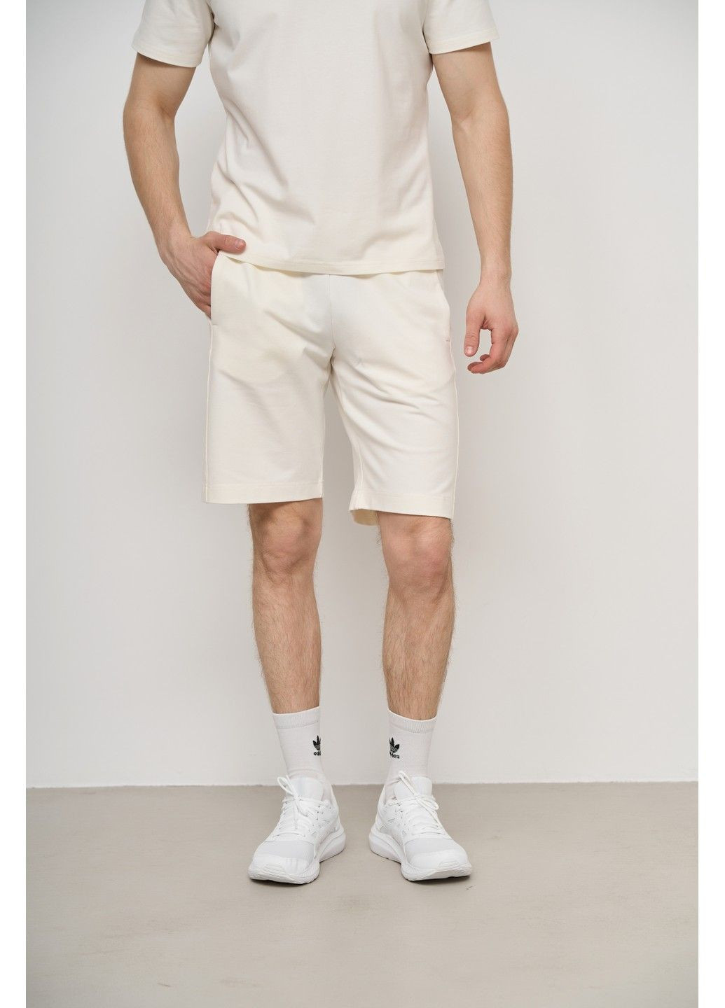 Комплект футболка + спортивные шорты мужские SUMMER молочный Handy Wear (280931907)