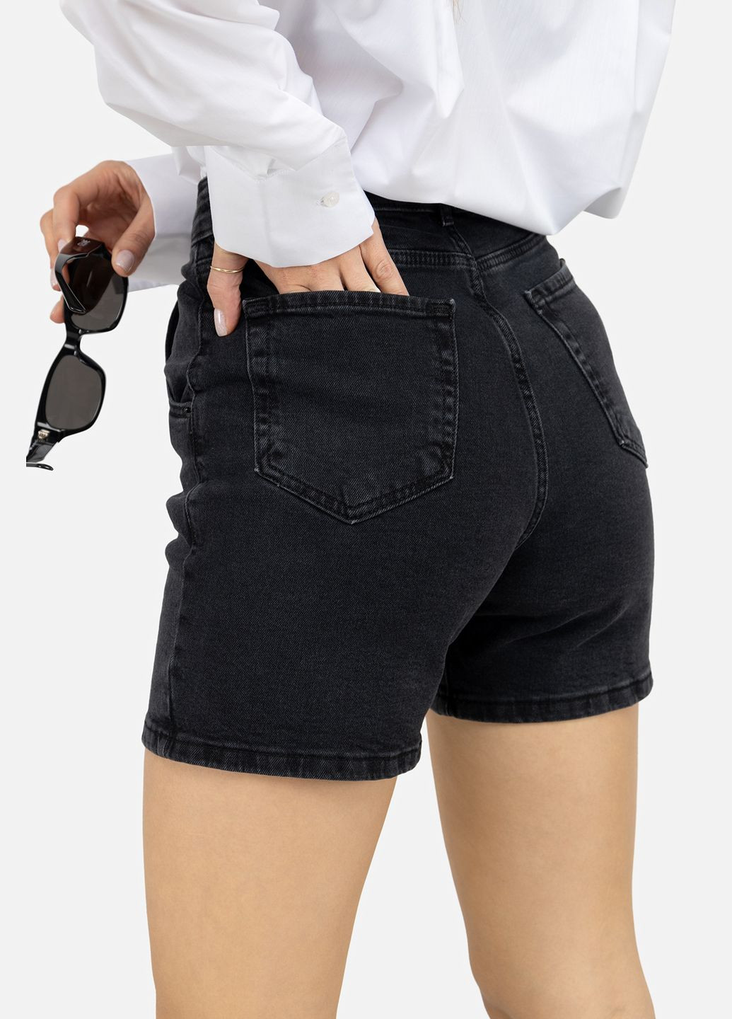 Женские джинсовые шорты цвет черный CB-00248381 Yuki (314910504)