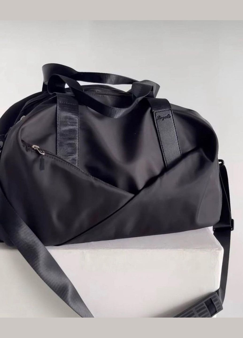 Спортивная женская сумка черная China (305405098)