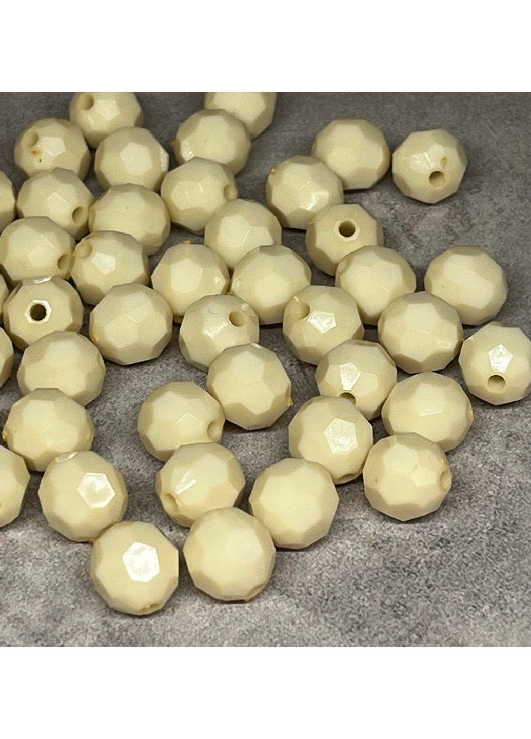 Акриловая бусина граненая, круглая, D 10 мм, арт 018684, кремовый, упаковка ≈25 грамм (46-48 шт) No Brand (346270416)