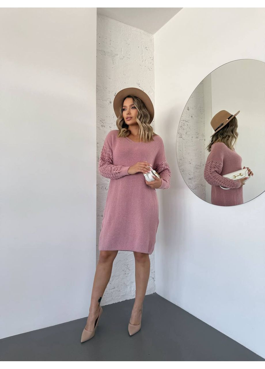 Рожева в'язана сукня з ажурними рукавами Fashion