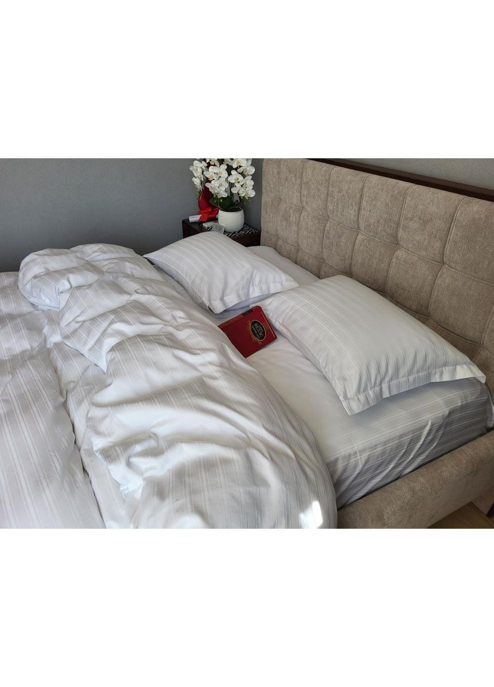 Постільна білизна з резинкою Мульти страйп сатин білий, PREMIUM Сімейний розмір, наволочки 50/70 No Brand (363190797)