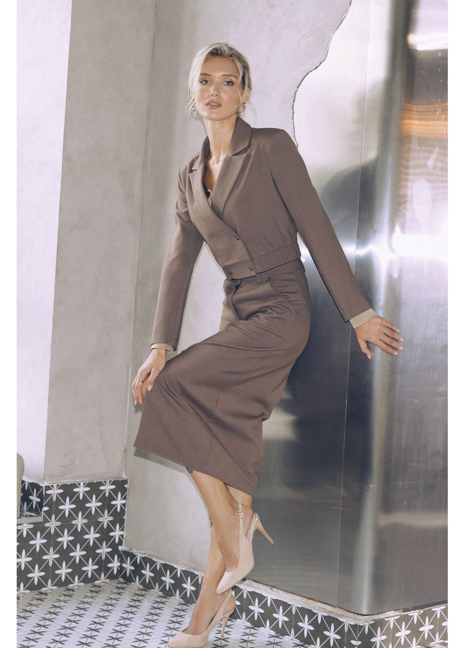 Коричневый женский укороченный пиджак коричневого цвета Seventeen - всесезон