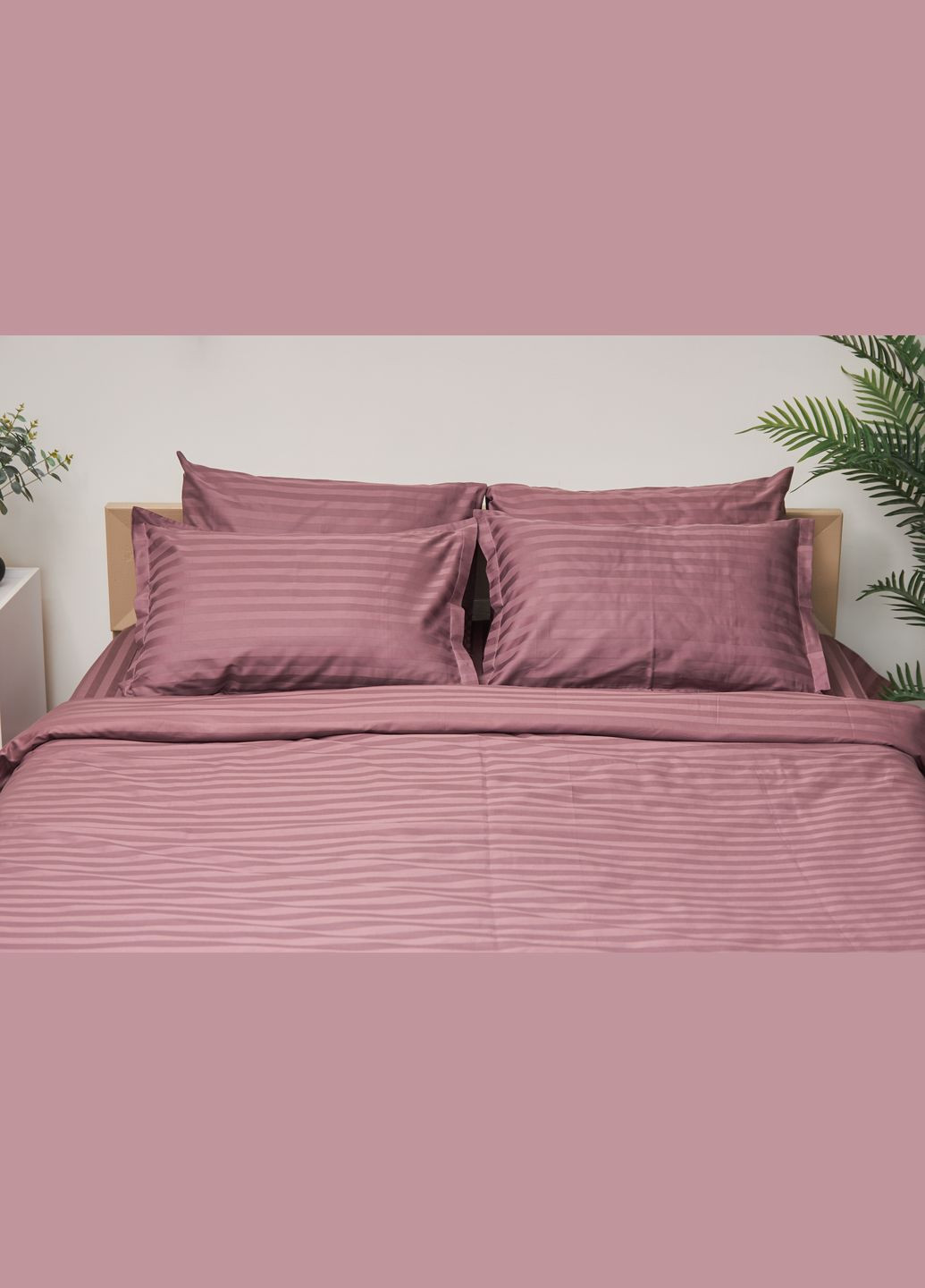 Комплект постільної білизни двоспальний 175х210 наволочки 2х50х70 Satin Stripe (MS-820000531) Moon&Star Garnet (284416577)