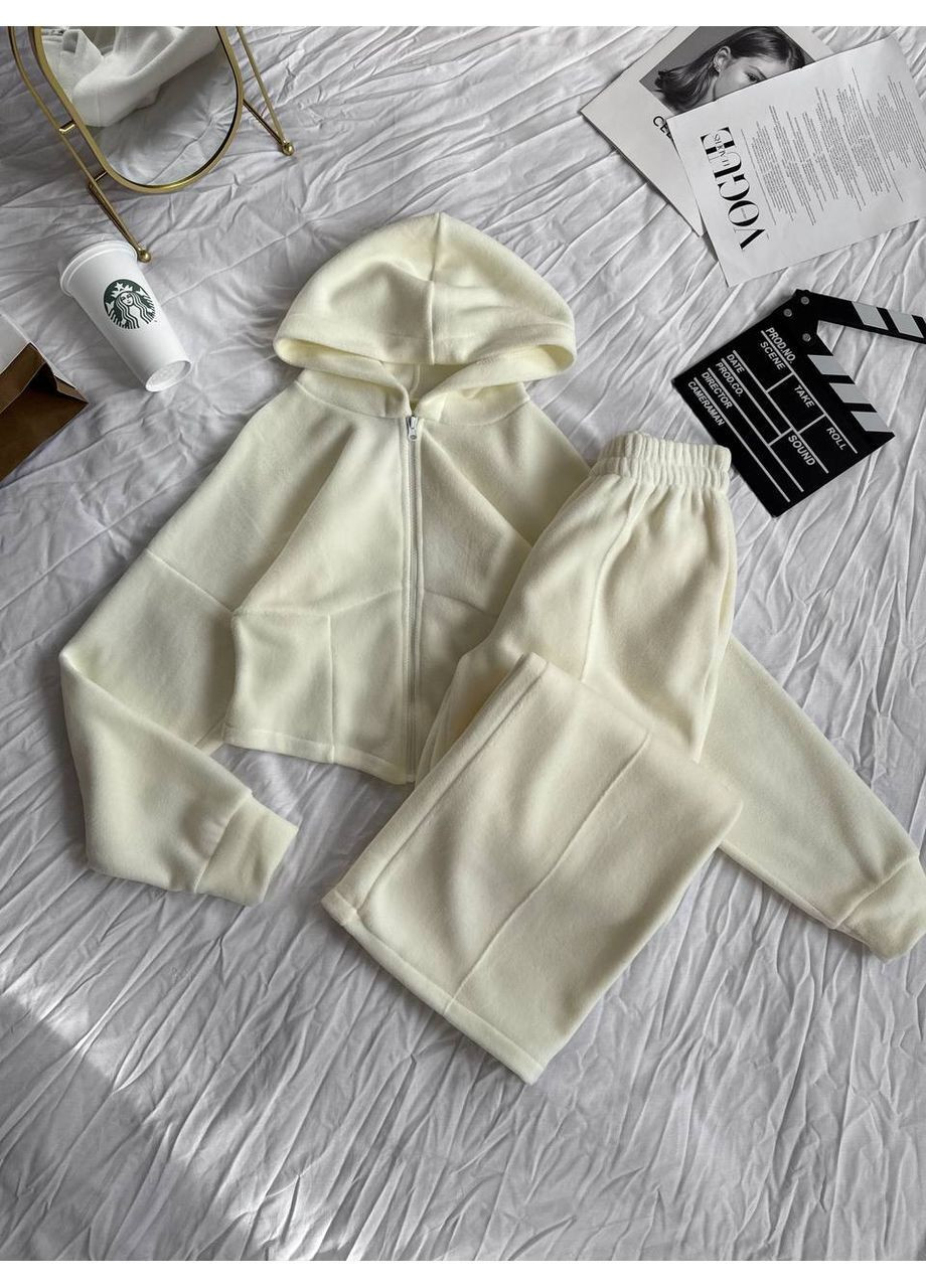 Женский спортивный костюм KaraMix (367853505)