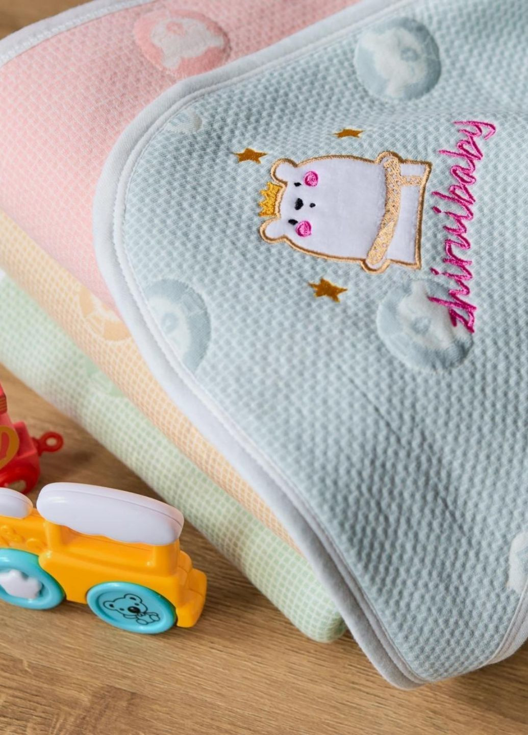 Детский трикотажный уголок-конверт 90×90 с поясом / мягкое полотенце-пеленка для малыша Colorful Home (365301539)