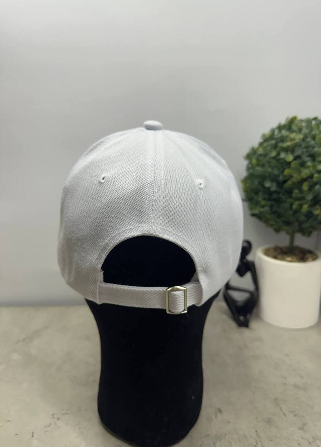 Кепка на літо Los Angeless бейсболка велике лого One Size Біла No Brand (329431662)