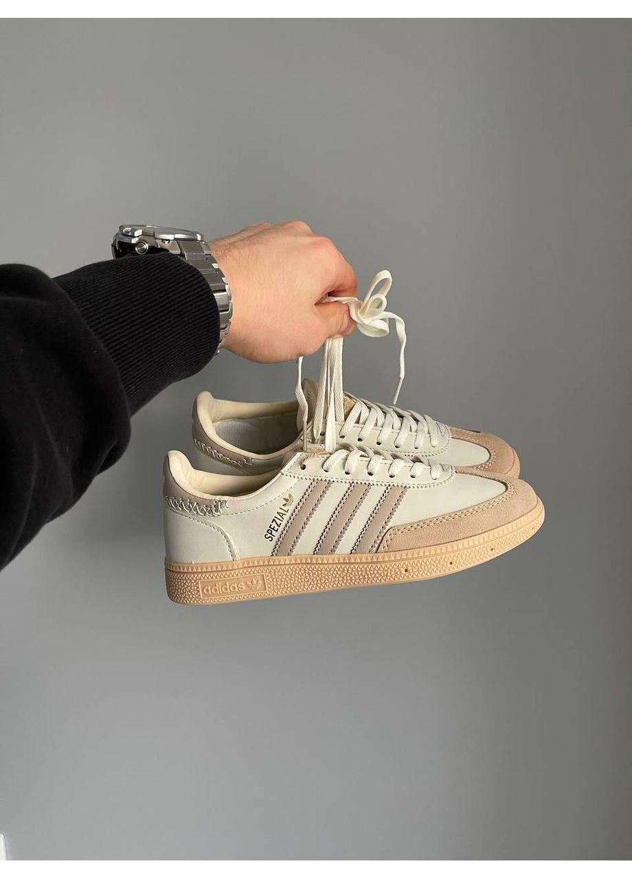 Бежевые демисезонные кроссовки мужские и женские adidas spezial beige | адидас спешел бежевые No Brand