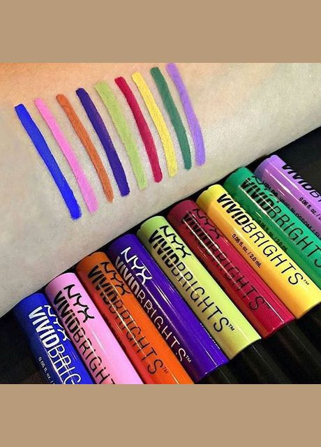 Кольорова підводка для очей VIVID BRIGHTS LINER (2 мл) Vivid Petal - Pastel pink (VBL06) NYX Professional Makeup (279363963)