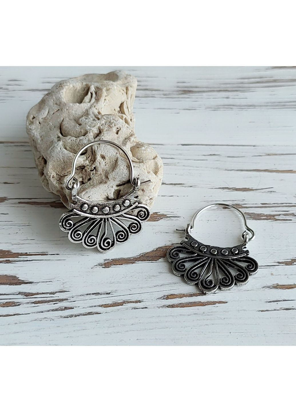 Этнические индийские серьги с орнаментом под серебро №1 No Brand (364202404)