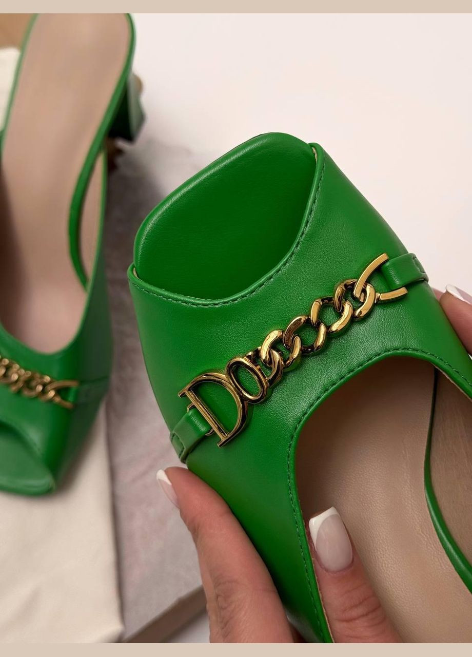 Зеленые шлепанцы женские летние зеленые Meideli с пряжкой