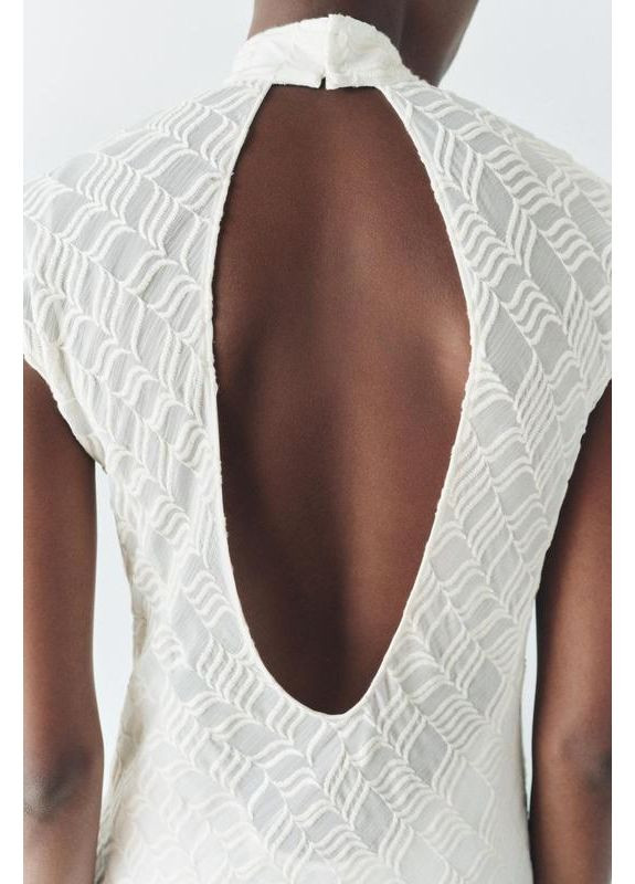 Белое длинное платье с вышивкой zw коллекция Zara
