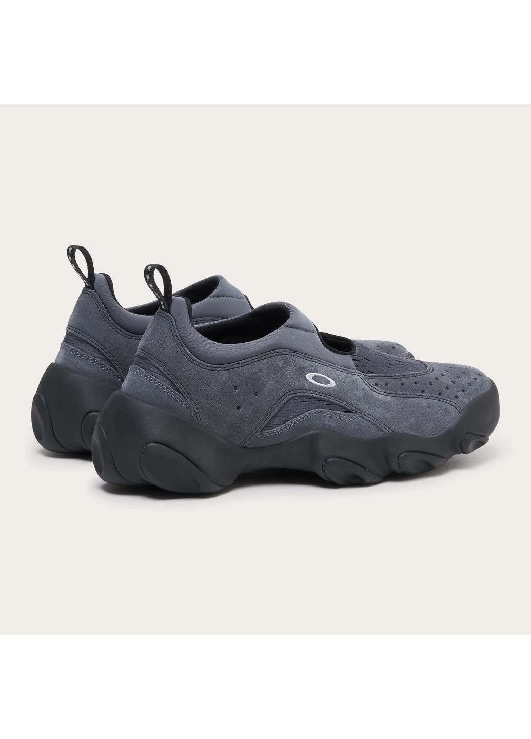 Серые кроссовки factory team flesh grey of100593-21i Oakley