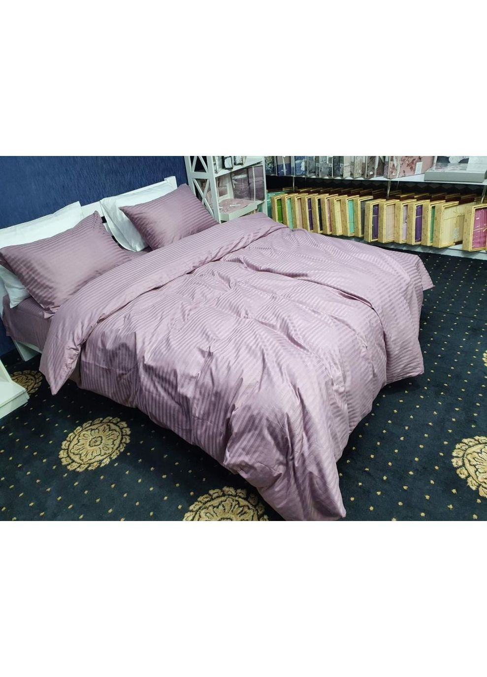 Постельное белье с резинкой LIGHT PLUM, сатин страйп LUX Двухспальный размер, наволочки 70/70 No Brand (364220604)