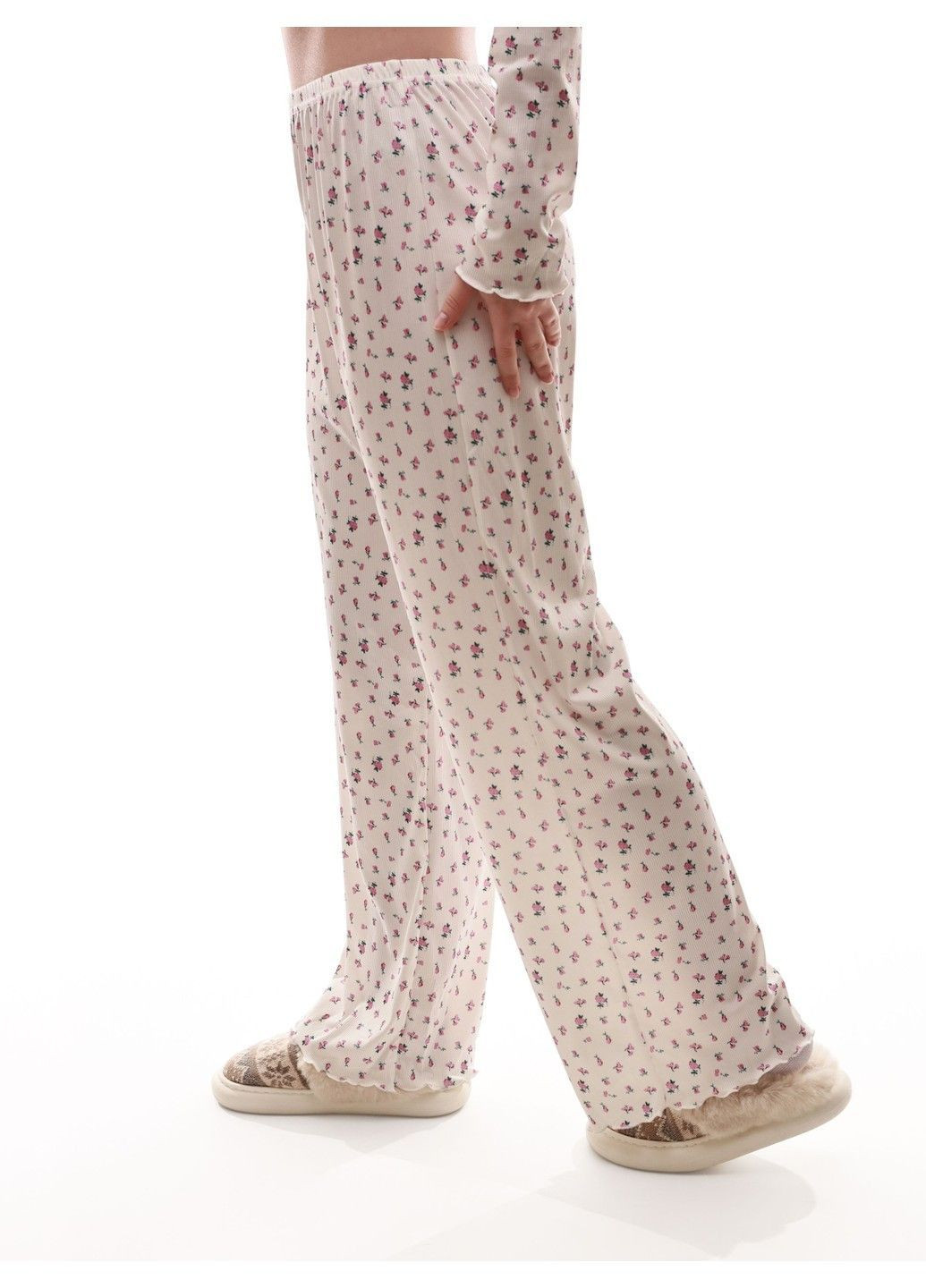 Белая пижама женская Lumo