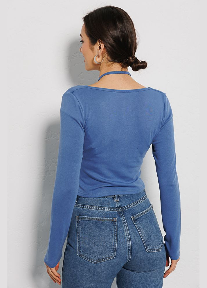 Трикотажный кроп-топ цвета джинс с длинными рукавами и шлейкой через шею Arjen (289756744)