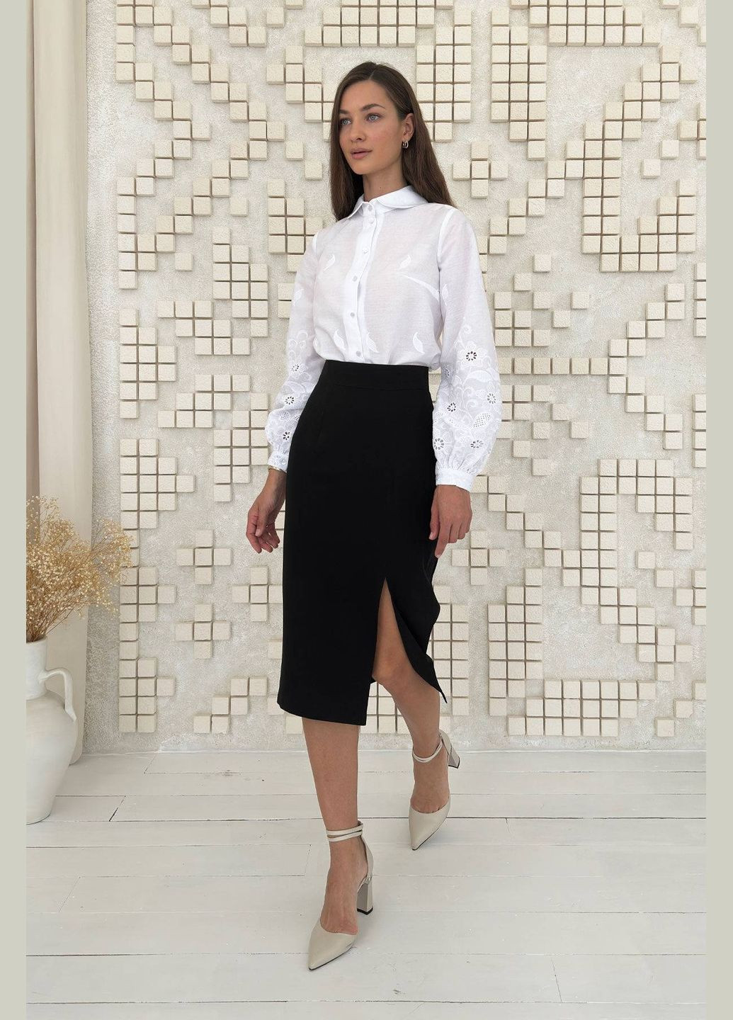 Белая классическая, повседневный рубашка с цветами Nenka