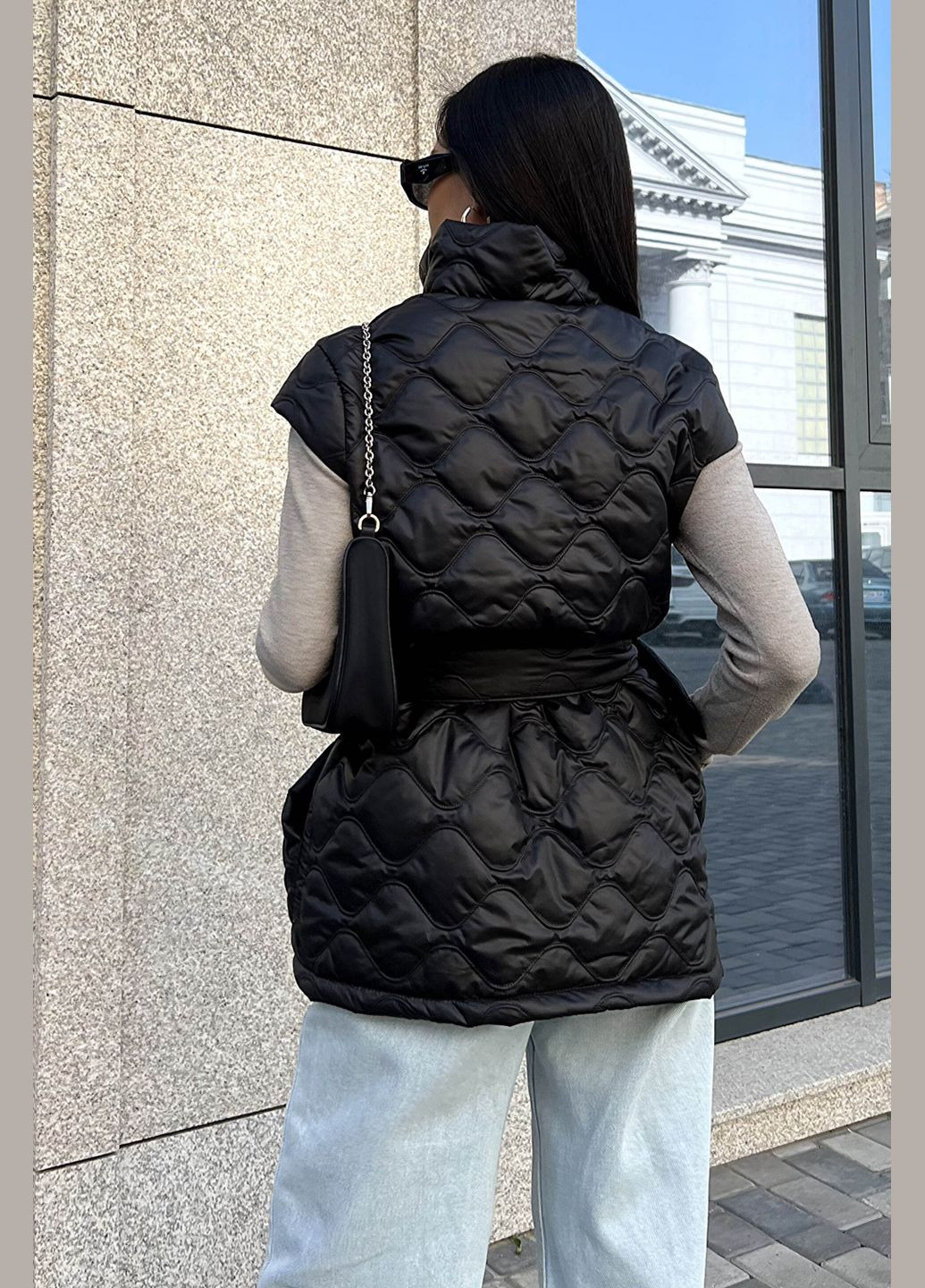 Теплий жіночий жилет Liton (301747250)