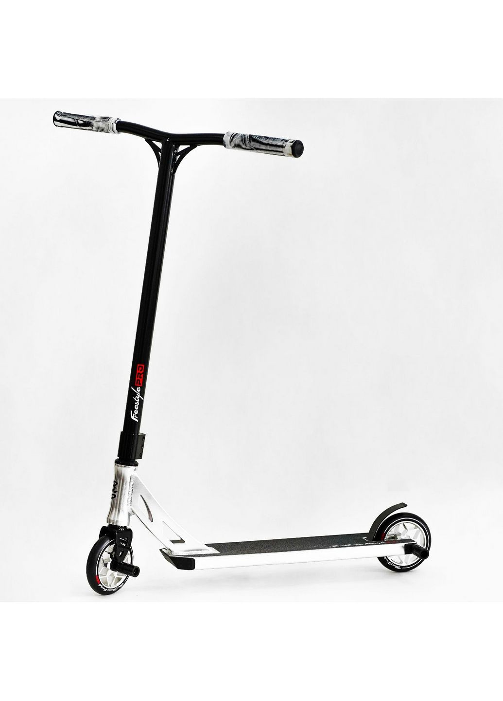 Самокат трюковий "Freestyle Pro" HIC-система, пеги, алюмінієвий диск та дека, колеса PU 58х89 см Best Scooter (289366499)