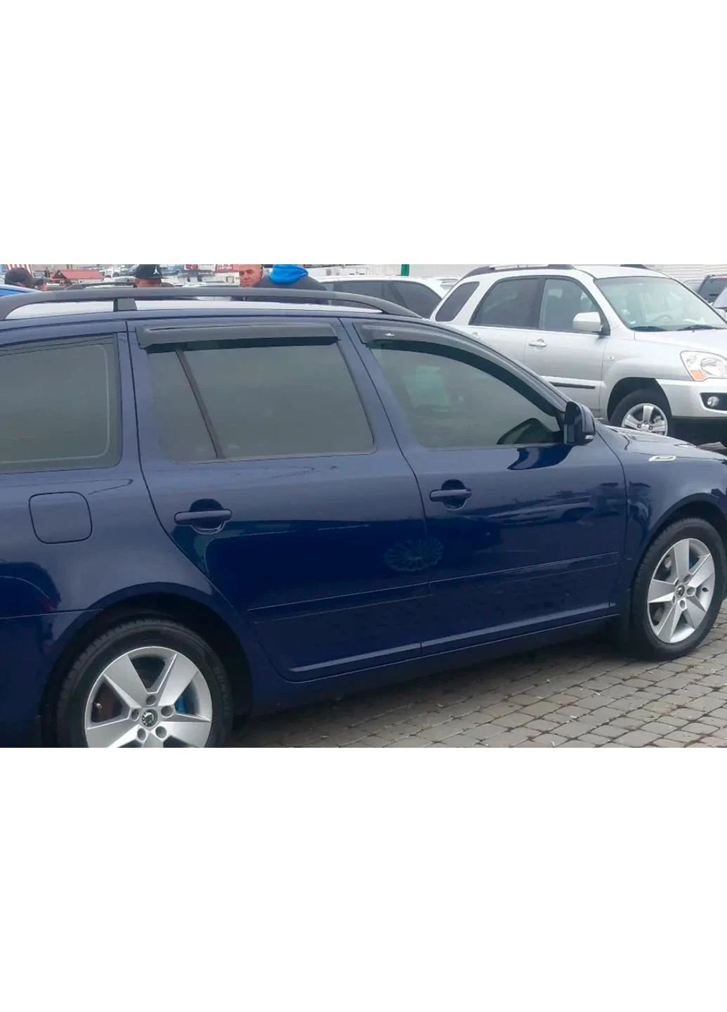 Дефлекторы окон SW (4 шт, ) для Skoda Octavia II A5 2006-2010 гг Hic (392190027)