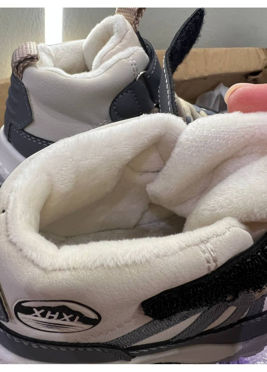 утепленные хайтопы на липучках и шнуровках-резинках No Brand