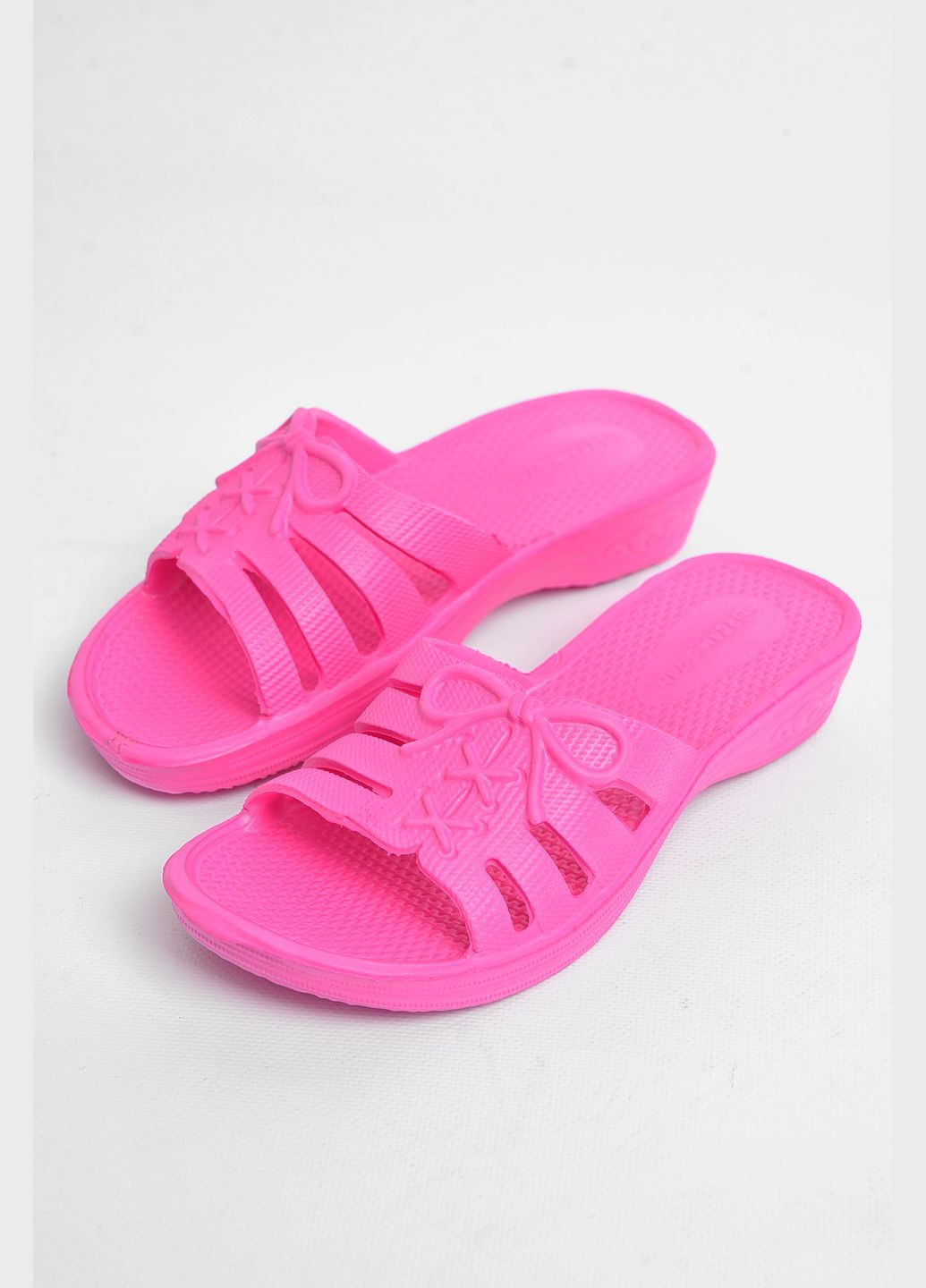 Шльопанці дитячі для дівчинки піна рожевого кольору Let's Shop (295012159)