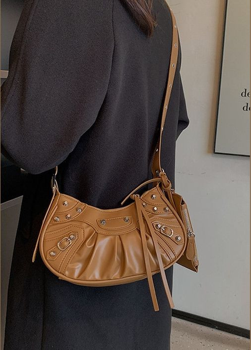 Женская сумка 603 1H-10622 багет кросс-боди бежевая No Brand (296008129)