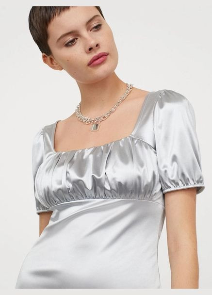 Серебряное мини платье H&M
