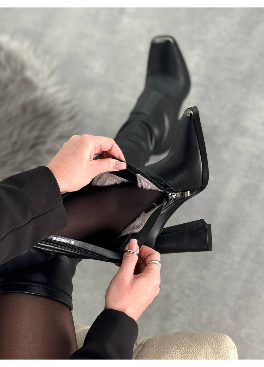 Ефектні жіночі ботфорти No Brand (367054763)