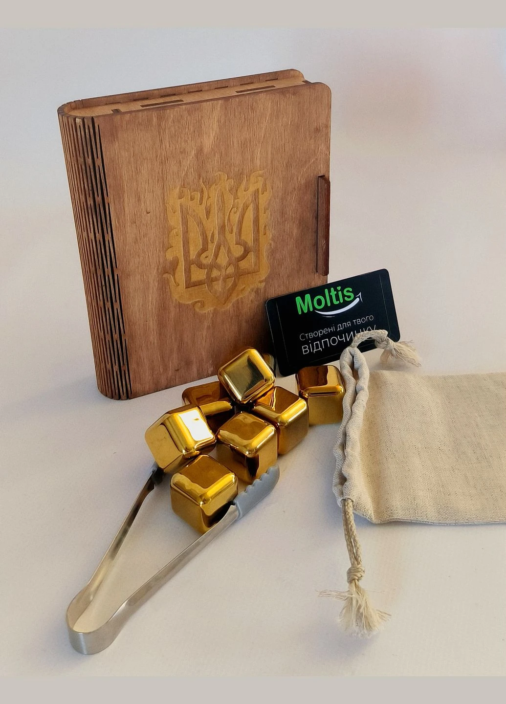 Кубики для виски Relax Whiskey Stones Original Wood 6 шт из металла золотого цвета (MBG-10509) Moltis (378650110)