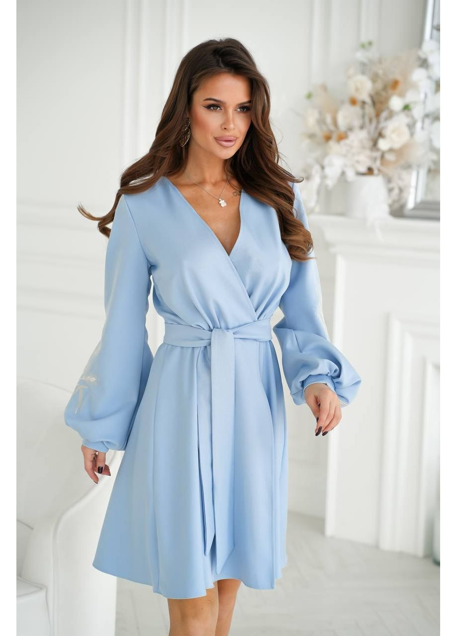 Блакитна жіноча сукня на запах з вишивкою Osoblyva