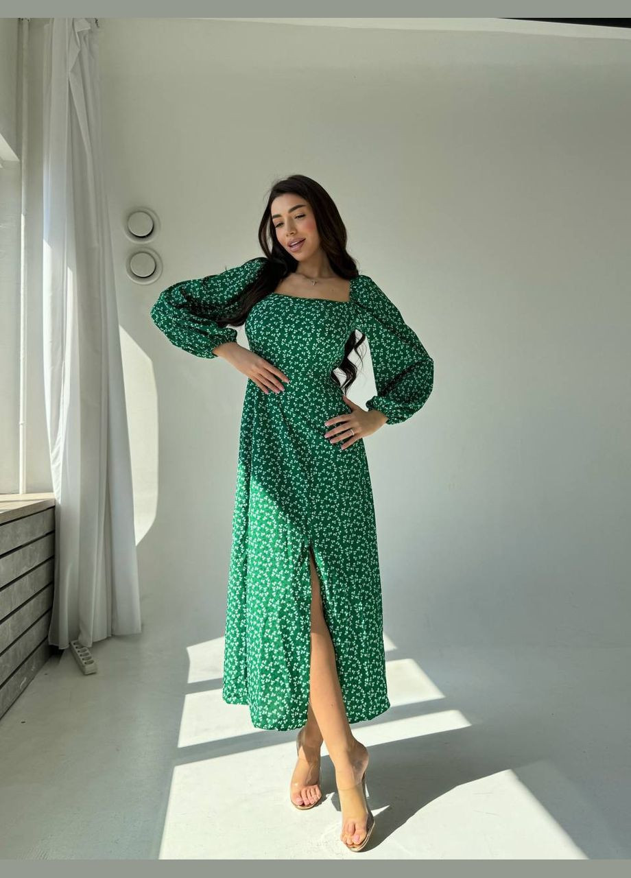 Зеленое нежное принтованное платье-макси с длинным рукавом и открытым декольте, летнее красивое зеленое платье No Brand с цветочным принтом