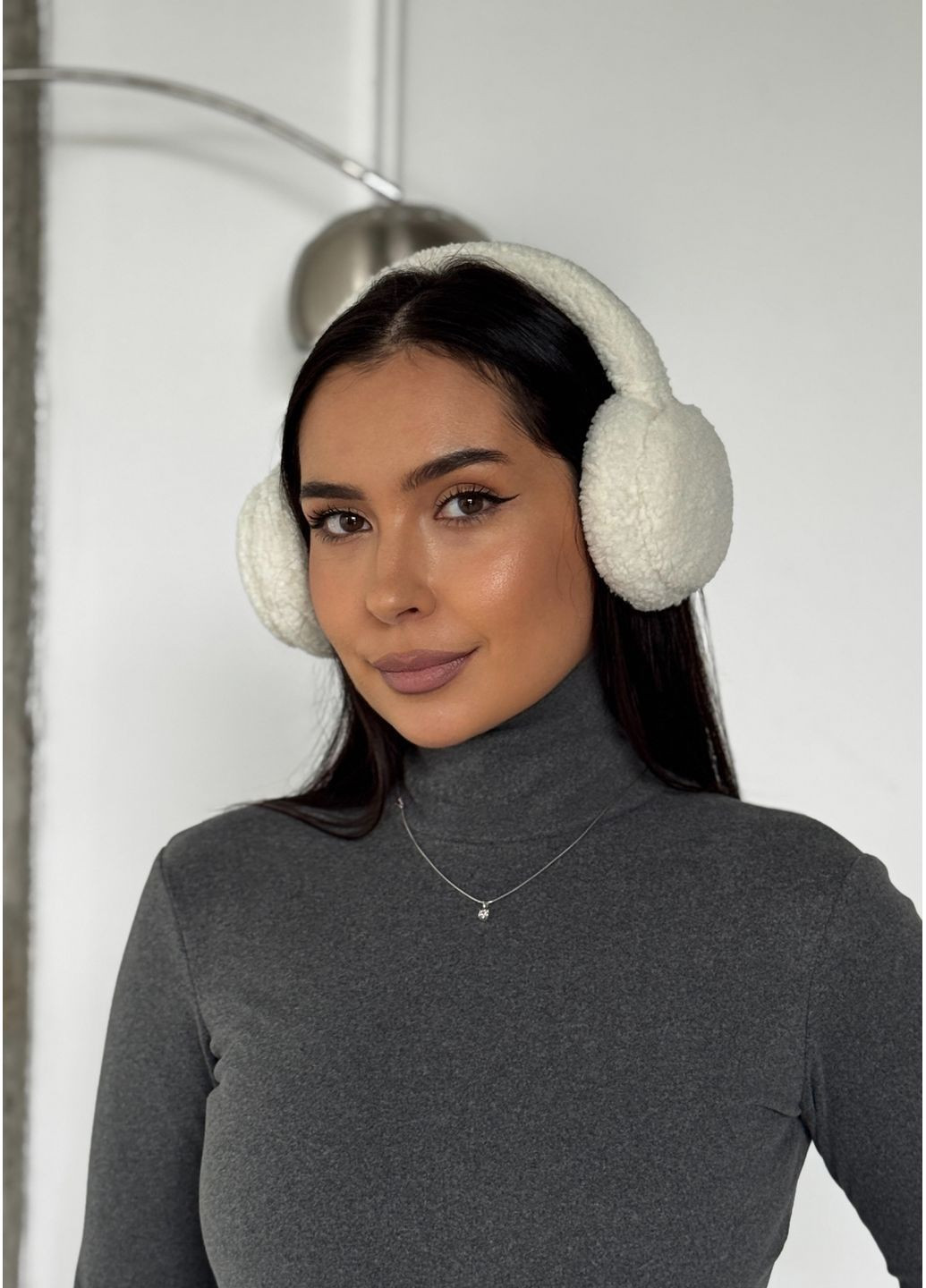 Зимние наушники женские из экомеха InFashion Навушники (366436680)