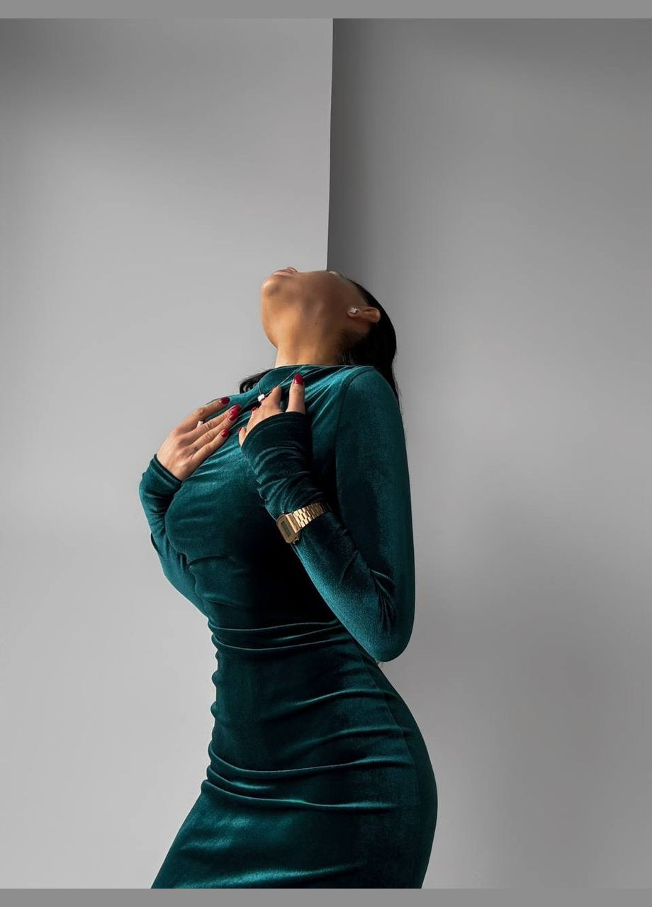 Изумрудное приталенное длинное платье,изумрудного цвета, с длинным рукавом – элегантное для праздников и торжественных мероприятий No Brand однотонное