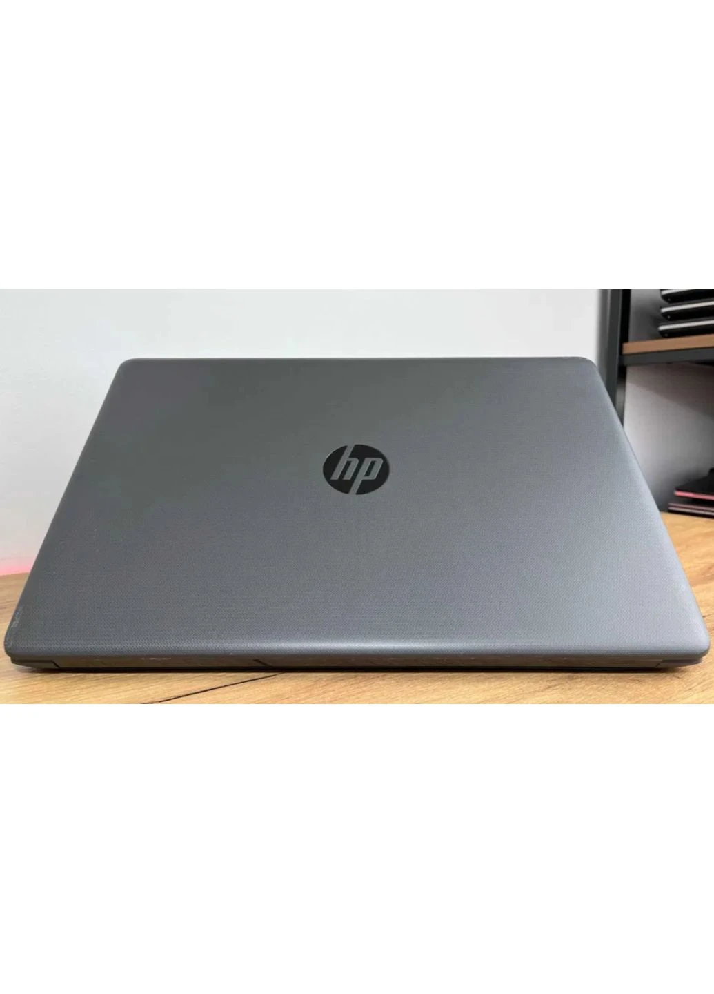 Ноутбук 255 G7 / 15.6" TN / AMD Ryzen 3 2200U (2 (4) ядра по 2.5 - 3.4 GHz) / 8GB DDR4 / 1 TB HDD / AMD Radeon Vega 3 / WebCam HP (398131057)