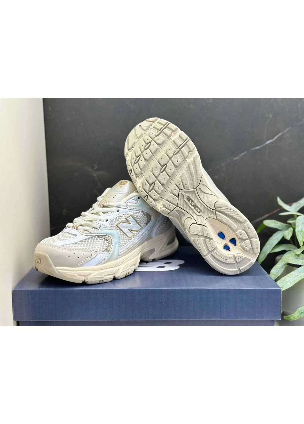Бежеві кросівки чоловічі new balance 530 beige нью беланс 530 бежеві демісезон No Brand