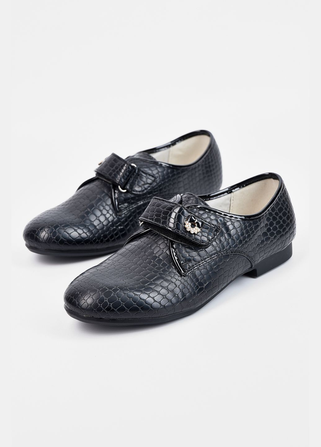 Черные туфли для девочки черного цвета Let's Shop