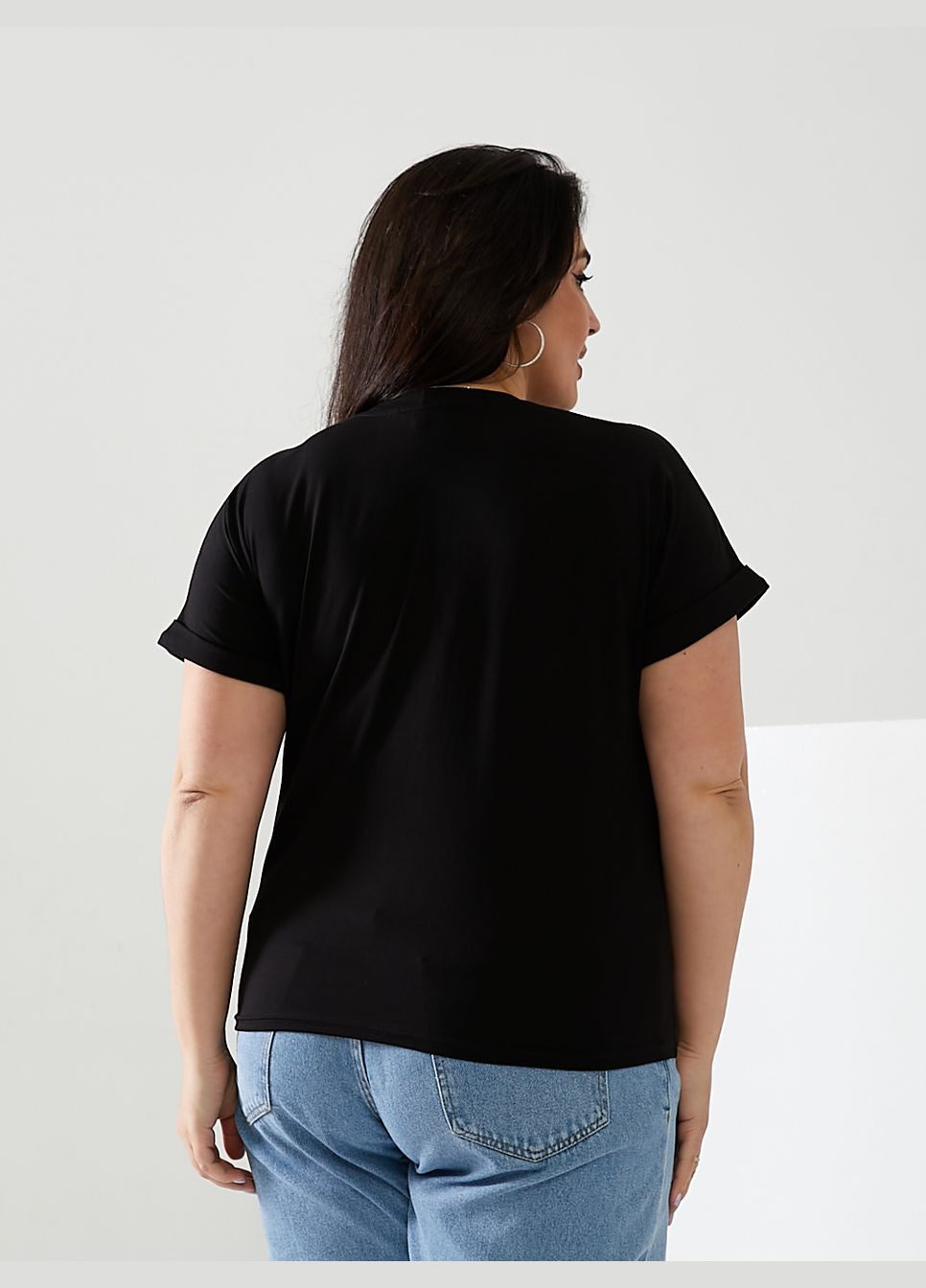 Чорна всесезон базова футболка з коротким рукавом No Brand