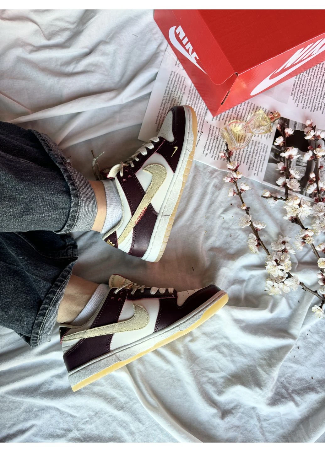 Белые летние кроссовки nike dunk lx white/maroon найк данк No Brand