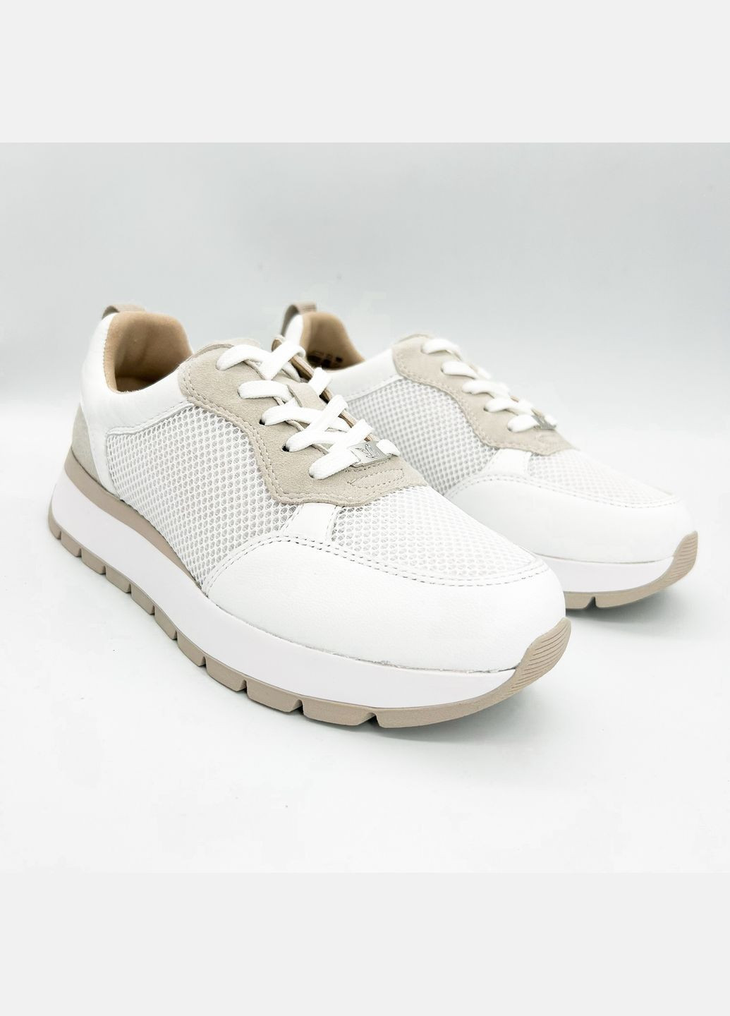 Білі кросівки (р) текстиль/шкіра 0-1-1-9-23704-42-197 Caprice
