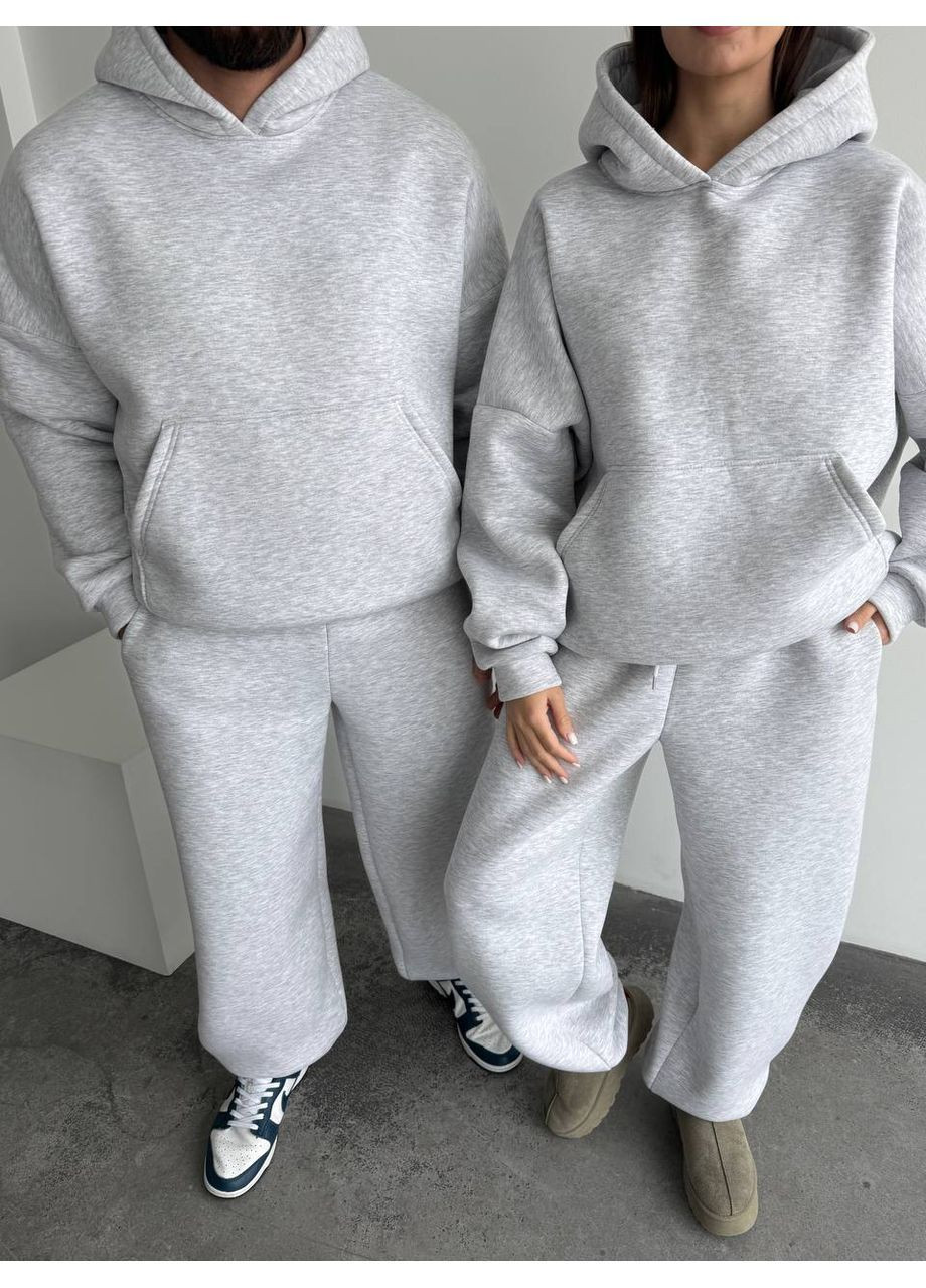 Жіночий та чоловічий парний костюм Avanti (371772779)