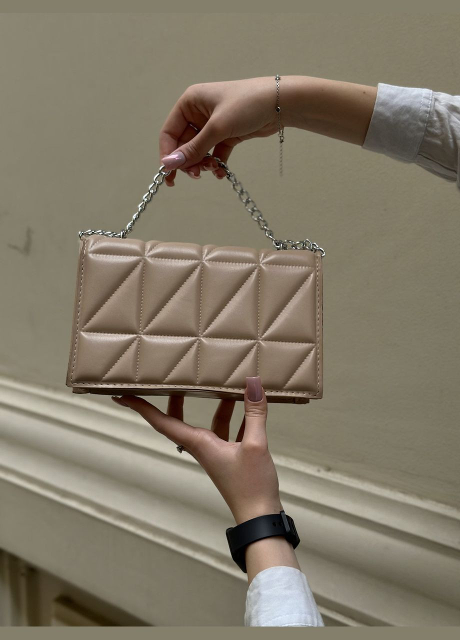 Женская бежевая сумка 10288 кросс-боди на цепочке No Brand (299279316)