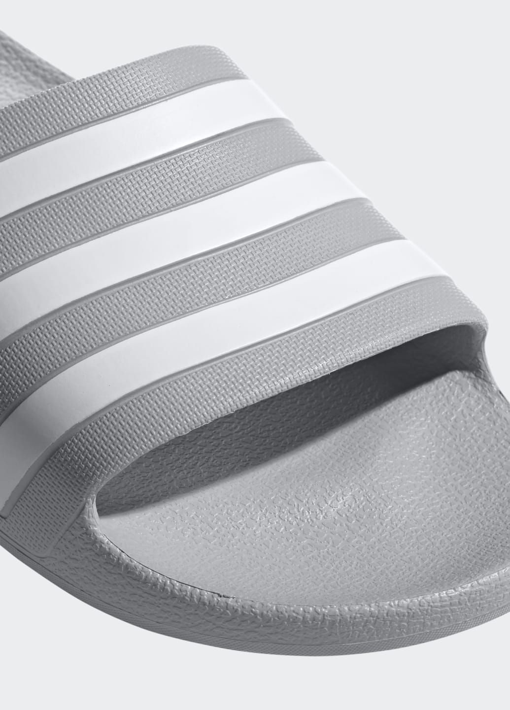 Серые спортивные шлепанцы adilette aqua adidas