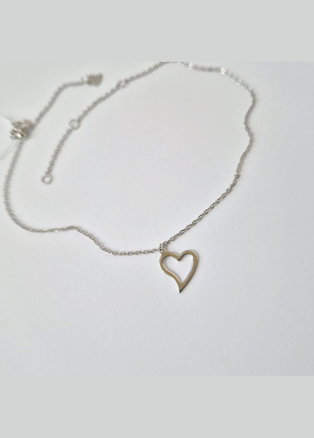 Серебряный браслет на ногу без камней с подвеской Сердце до 28 см серебро 925 пробы Родированное б2/1036ш 1.30 Nobrand (363969064)