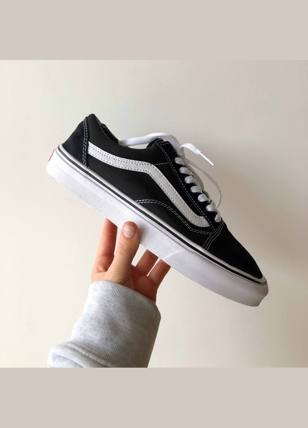 Чорні Осінні кросівки чоловічі і жіночі vans old skool black white | ванс олд скул білі No Brand