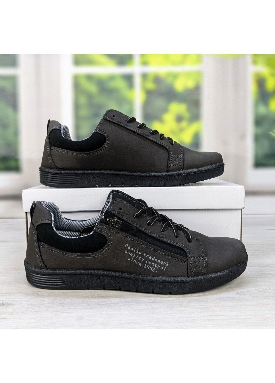 Коричневые демисезонные кроссовки мужские демисезонные эко-кожа Paolla