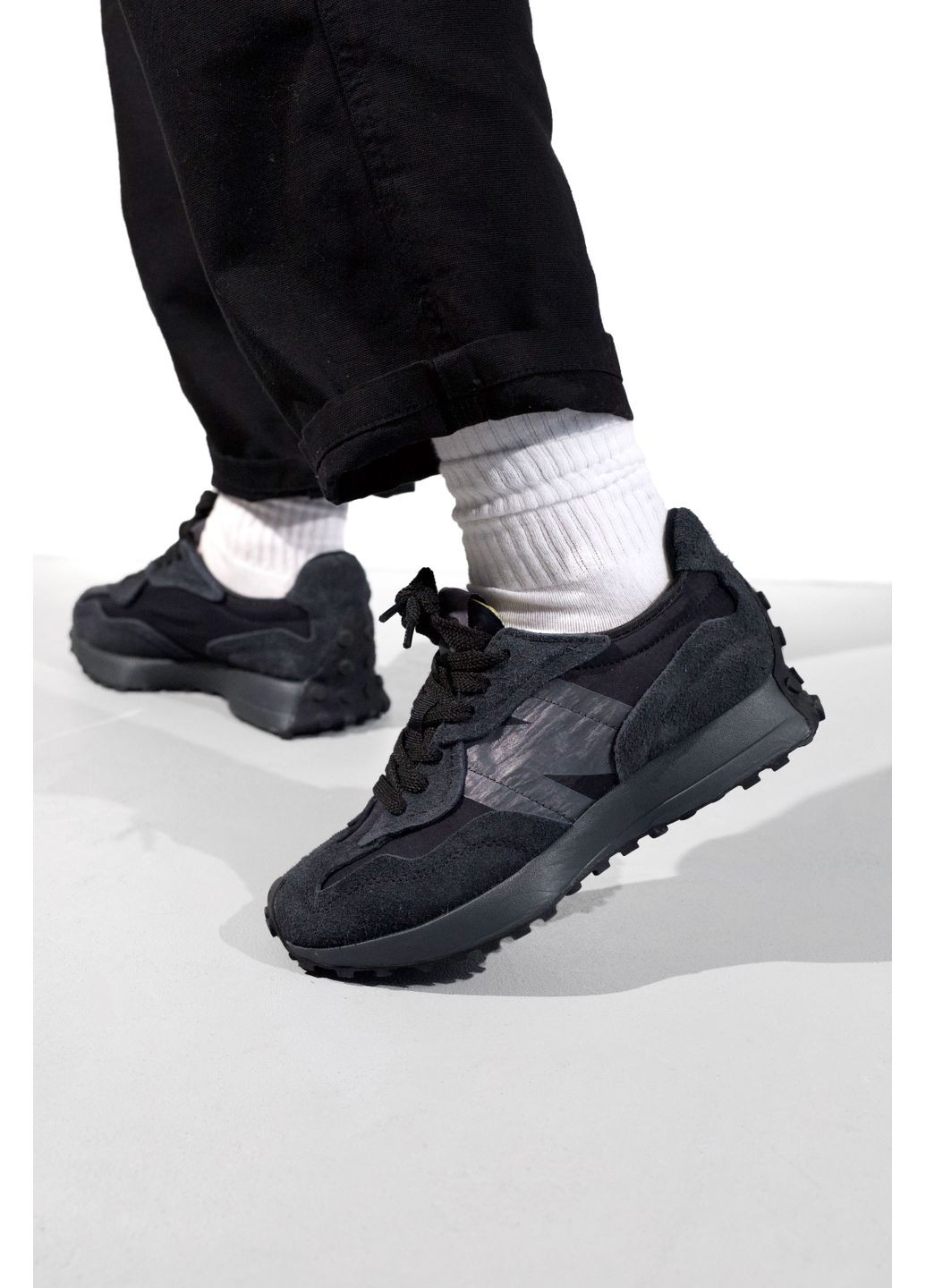 КРОССОВКИ ЖЕНСКИЕ NEW BALANCE 327 TRIPLE BLACK НЬЮ БЕЛАНС 327 No Brand чёрные демисезоны (367173060)