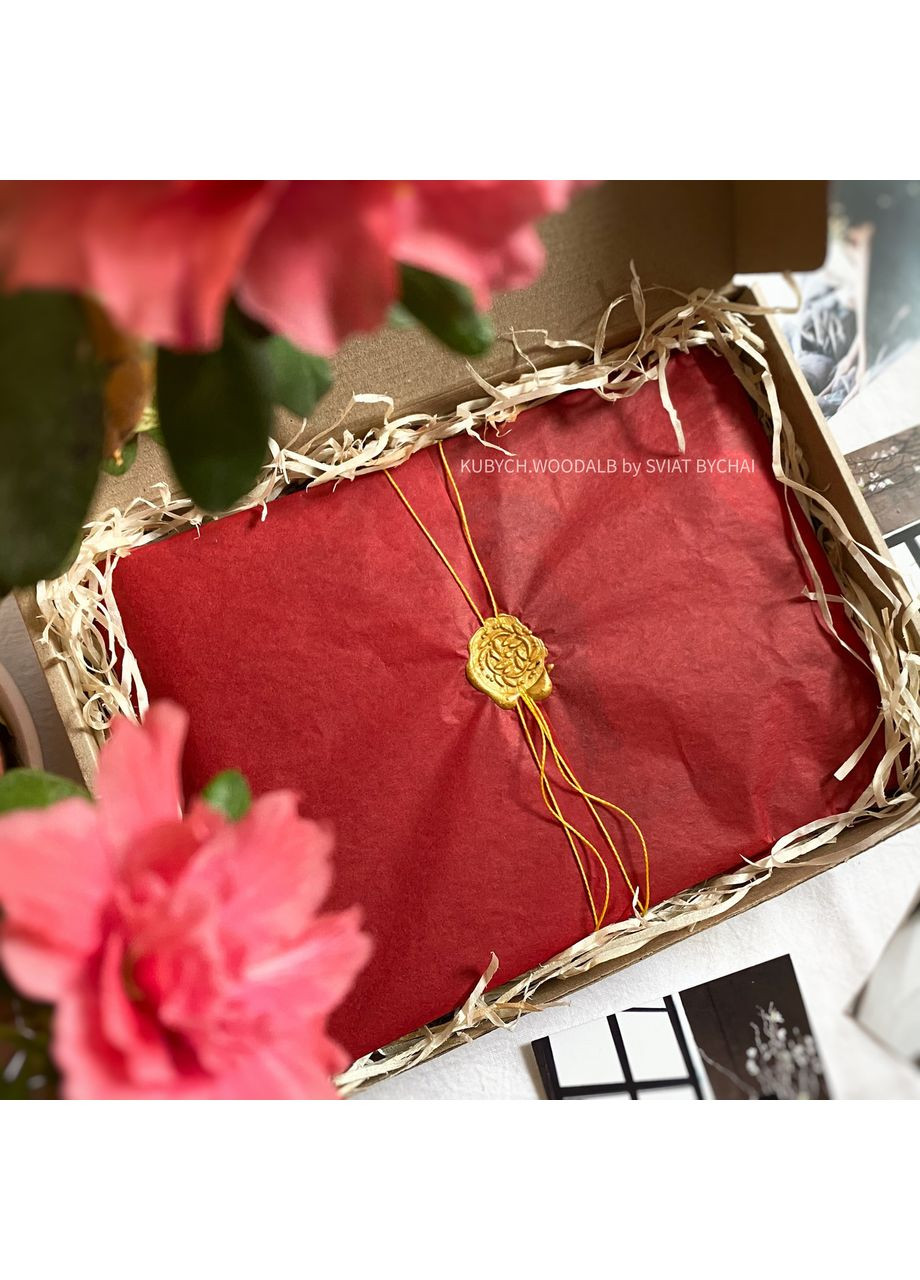 Деревянный альбом для фото с вашими надписями (именами) - подарок на свадьбу, годовщину отношений No Brand (370386875)