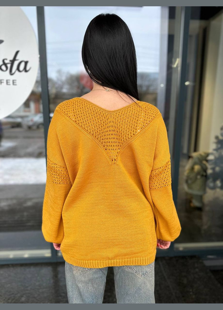 Легкий женский свитер с вырезом оранжевого цвета 31726 Fashion (323483421)